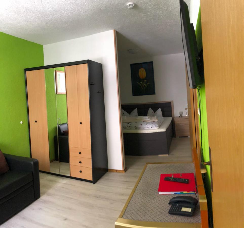 Hotel Und Gasthof "Sonneneck" Schalkau Екстериор снимка