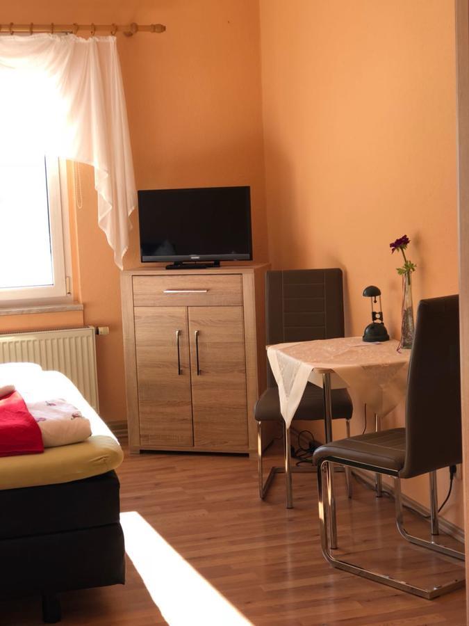 Hotel Und Gasthof "Sonneneck" Schalkau Екстериор снимка