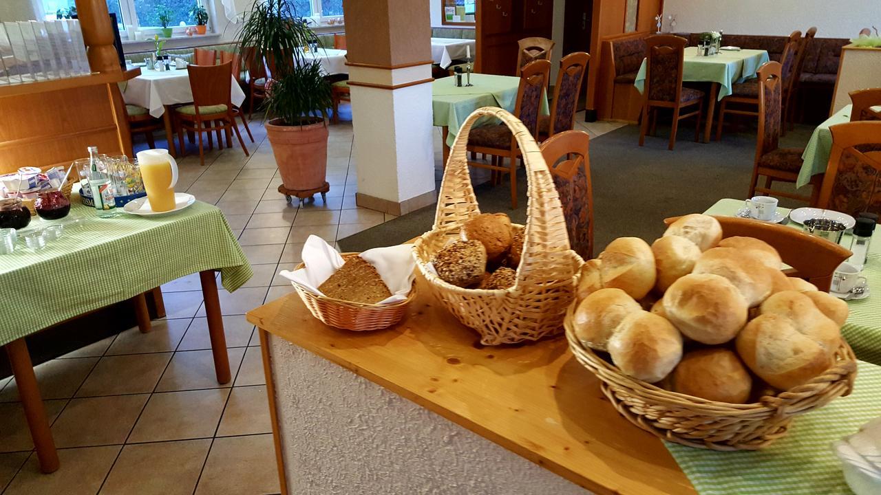 Hotel Und Gasthof "Sonneneck" Schalkau Екстериор снимка